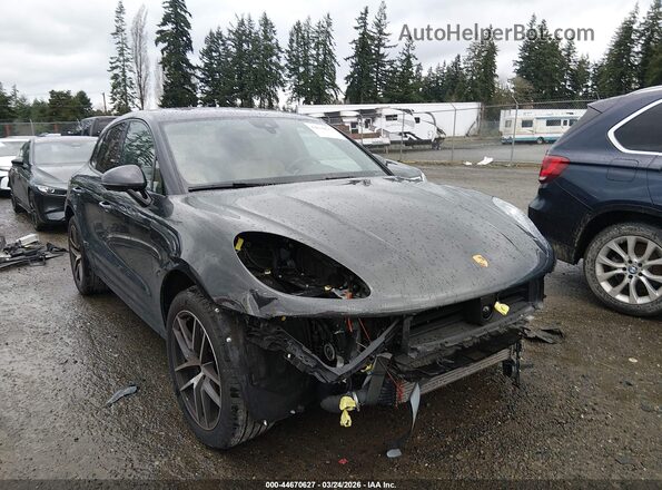 WP1AA2A50PLB21495 2023 PORSCHE MACAN Черный Вид спереди