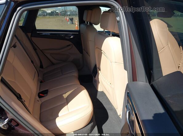 WP1AA2A51PLB14975 2023 PORSCHE MACAN Purple VIN կոդի պիտակի տեսք