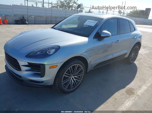WP1AA2A52LLB15076 2020 PORSCHE MACAN Silver Front left