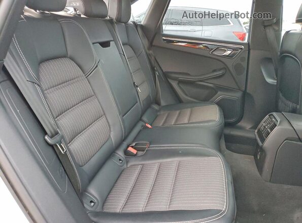 WP1AA2A52RLB02644 2024 PORSCHE MACAN White 