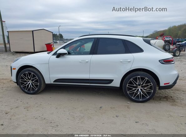 WP1AA2A52TLB03929 2026 PORSCHE MACAN White Панорамний вид салону 360°