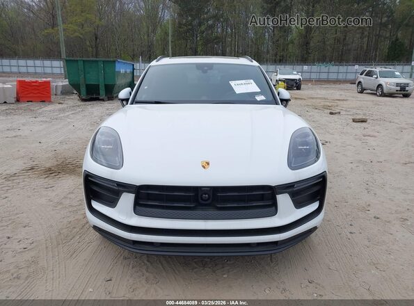 WP1AA2A52TLB03929 2026 PORSCHE MACAN White Вид щитка приладів