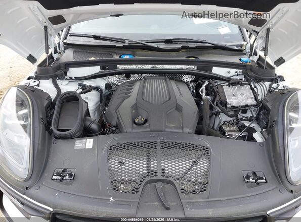 WP1AA2A52TLB03929 2026 PORSCHE MACAN White Вид ззаду
