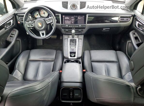 WP1AA2A56MLB16958 2021 PORSCHE MACAN Черный 