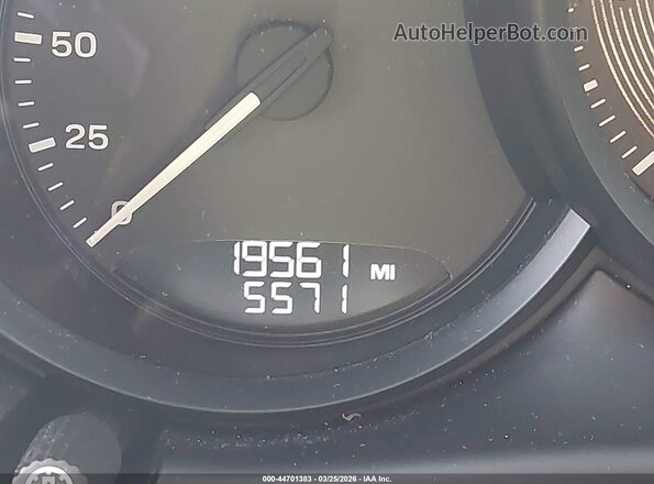 WP1AA2A56RLB13582 2024 PORSCHE MACAN White 