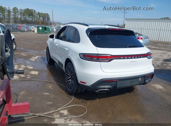 WP1AA2A58NLB04263 2022 PORSCHE MACAN White 