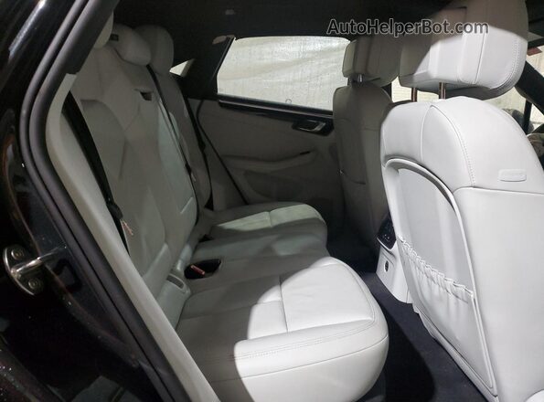 WP1AA2A58PLB06498 2023 PORSCHE MACAN Gray Հետևի նստատեղերի տեսք