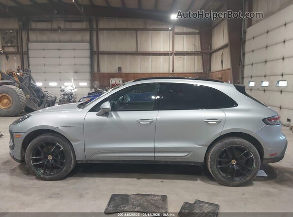 WP1AA2A58PLB11426 2023 PORSCHE MACAN Серый Вид спереди