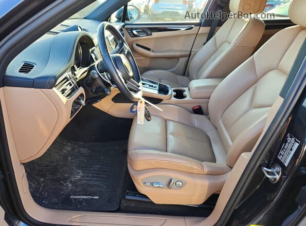 WP1AA2A58PLB11958 2023 PORSCHE MACAN Серый Вид салона спереди