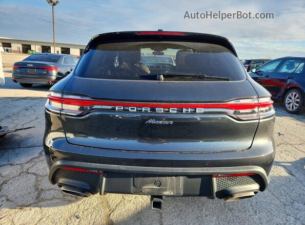 WP1AA2A58PLB11958 2023 PORSCHE MACAN Серый Вид сзади