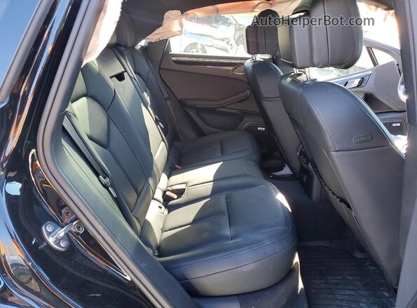 WP1AA2A59SLB00573 2025 PORSCHE MACAN Black Rear interior view