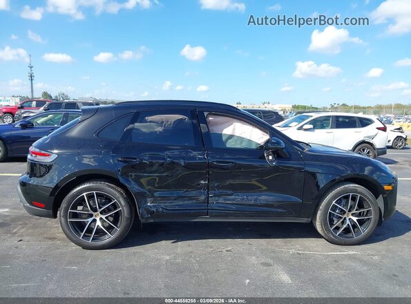 WP1AA2A59SLB06082 2025 PORSCHE MACAN Черный Вид задней части салона
