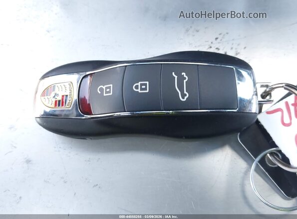 WP1AA2A59SLB06082 2025 PORSCHE MACAN Черный Вид панели приборов