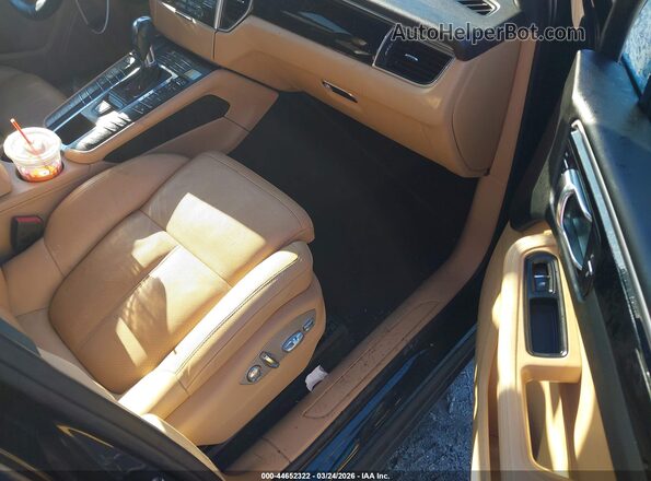 WP1AA2A5XJLB02850 2018 PORSCHE MACAN Beige წინა სალონის ხედი