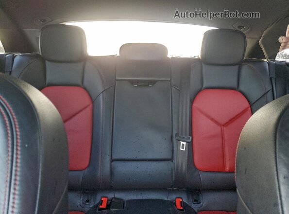 WP1AA2A5XLLB15259 2020 PORSCHE MACAN White Հետևի նստատեղերի տեսք