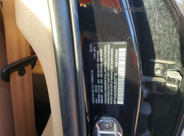 WP1AA2A5XRLB03718 2024 PORSCHE MACAN Black 