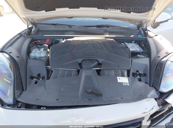 WP1AA2AY2RDA10812 2024 PORSCHE CAYENNE Gray Rear view
