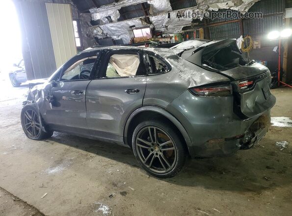 WP1AA2AY6LDA02784 2020 PORSCHE CAYENNE Черный 