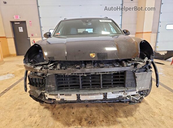 WP1AA2AY7MDA05582 2021 PORSCHE CAYENNE Черный 