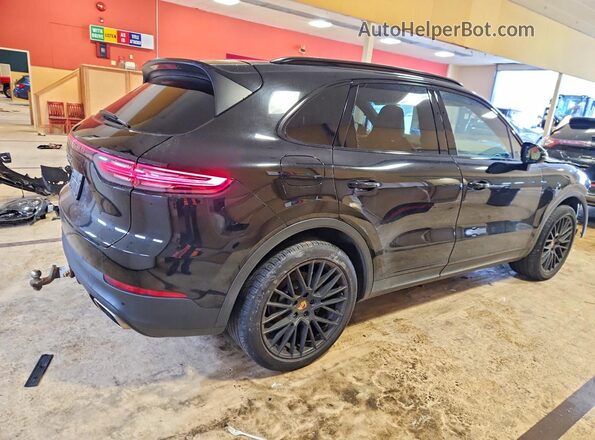 WP1AA2AY7MDA05582 2021 PORSCHE CAYENNE Черный 