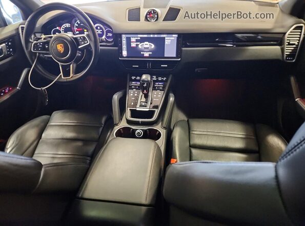 WP1AA2AY7MDA05582 2021 PORSCHE CAYENNE Черный 