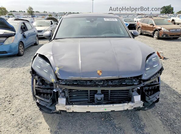 WP1AA2AY9RDA09740 2024 PORSCHE CAYENNE Gray წინა ხედი