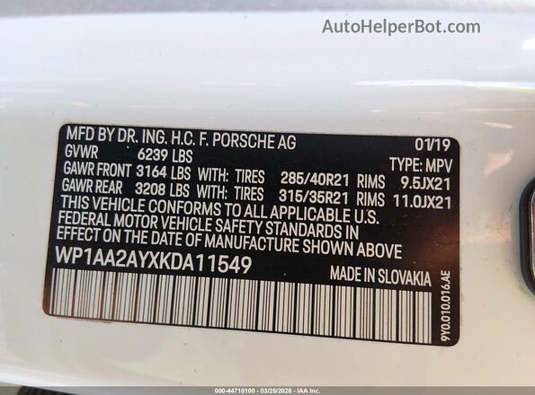 WP1AA2AYXKDA11549 2019 PORSCHE CAYENNE White Vista del compartimento del motor