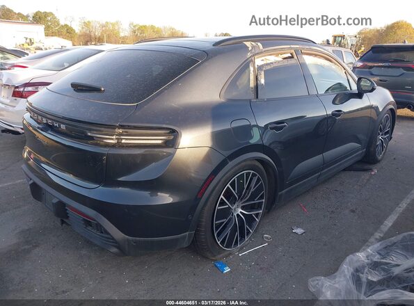 WP1AA2XAXRL000512 2024 PORSCHE MACAN Серый Задняя правая четверть