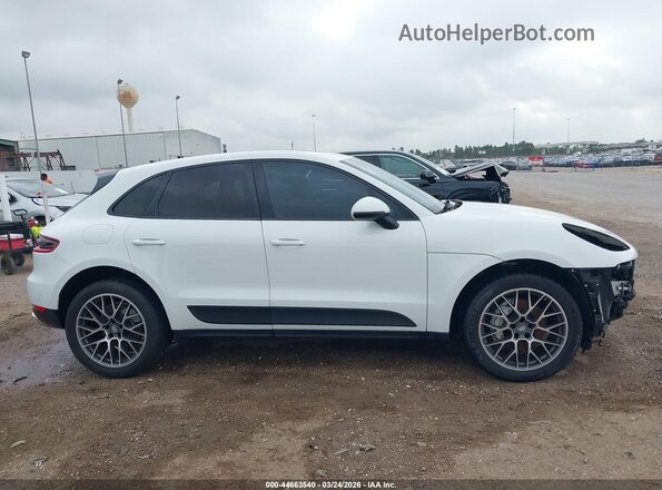 WP1AB2A50GLB43199 2016 PORSCHE MACAN White Սալոնի 360 աստիճան տեսք
