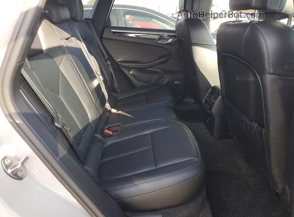 WP1AB2A53LLB36421 2020 PORSCHE MACAN Серый Вид задней части салона