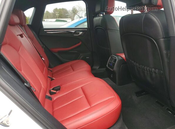 WP1AB2A59MLB37011 2021 PORSCHE MACAN White 
