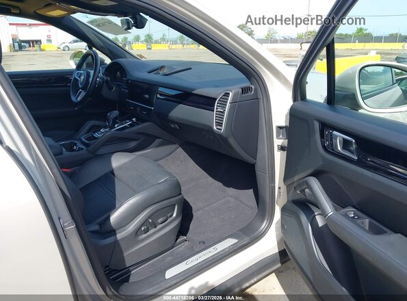 WP1AB2AY4NDA31913 2022 PORSCHE CAYENNE Beige 