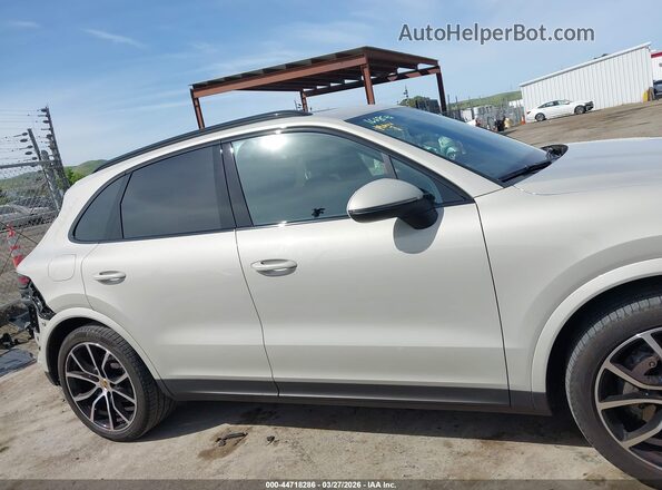 WP1AB2AY4NDA31913 2022 PORSCHE CAYENNE Beige 