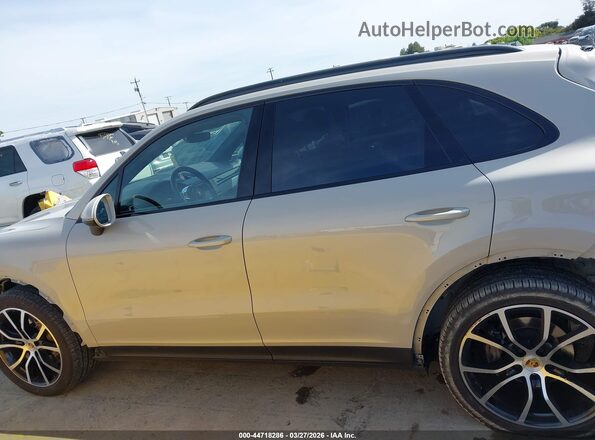 WP1AB2AY4NDA31913 2022 PORSCHE CAYENNE Beige 