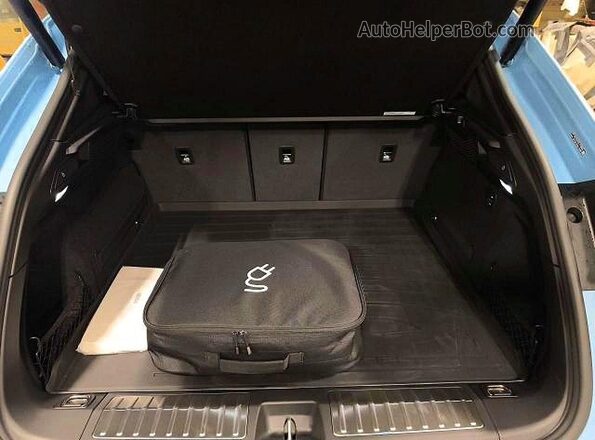 WP1AC2XA5SL175556 2025 PORSCHE MACAN Синий Панорамный вид салона 360°