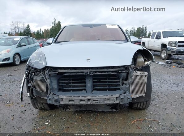 WP1AD2A25JLA80575 2018 PORSCHE CAYENNE Silver Սալոնի հետևի տեսք