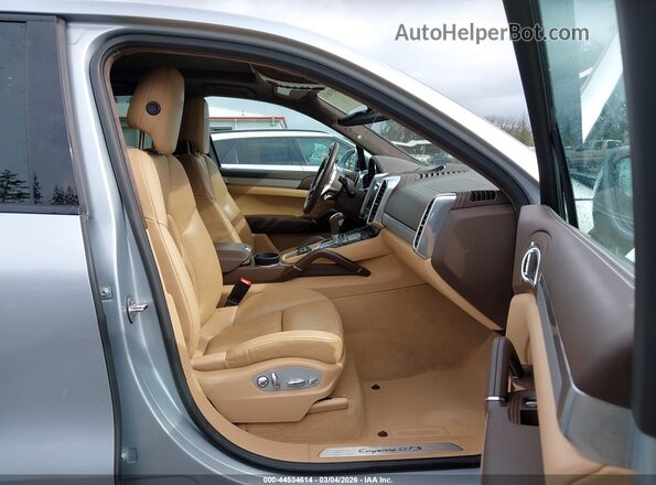 WP1AD2A25JLA80575 2018 PORSCHE CAYENNE Silver 