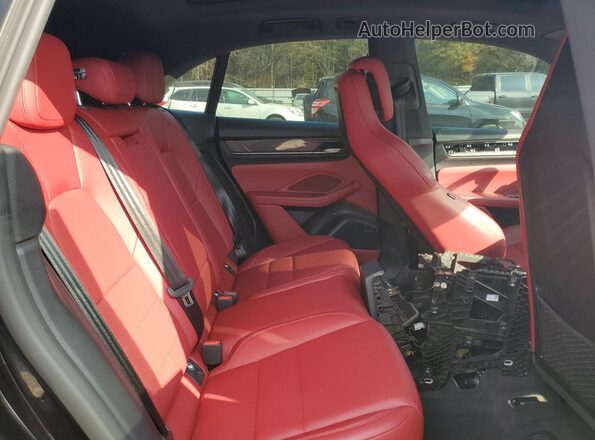 WP1AD2XA1SL077024 2025 PORSCHE MACAN Black Rear seats view