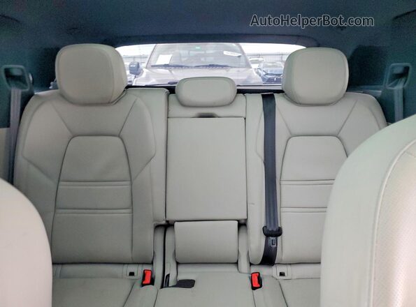 WP1AE2AY4KDA50268 2019 PORSCHE CAYENNE White 