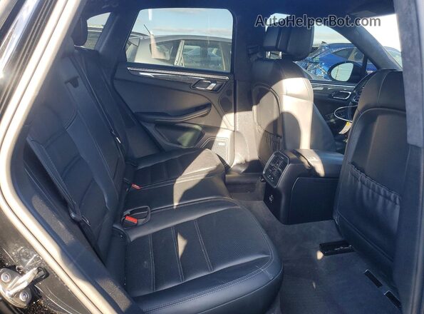 WP1AF2A50MLB60441 2021 PORSCHE MACAN Black 
