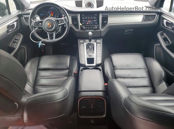 WP1AF2A53JLB70005 2018 PORSCHE MACAN Black Առջևի վահանակի տեսք