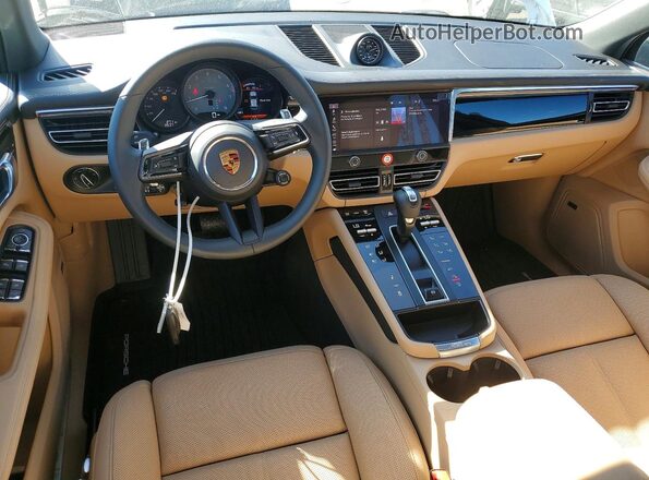 WP1AG2A50TLB41237 2026 PORSCHE MACAN Белый Вид панели приборов