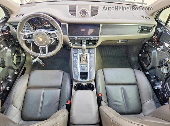 WP1AG2A52MLB53472 2021 PORSCHE MACAN Black 