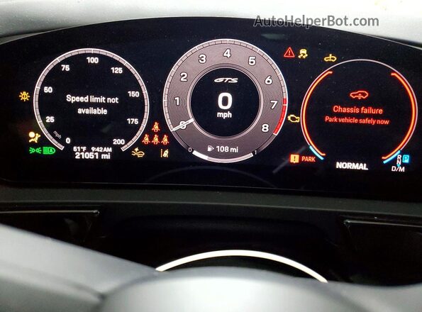 WP1AG2AY4SDA24568 2025 PORSCHE CAYENNE White Instrument cluster view