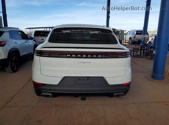 WP1BA2AY0TDA35803 2026 PORSCHE CAYENNE White Vista trasera