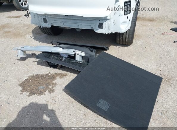 WP1BA2AY1NDA47459 2022 PORSCHE CAYENNE White ხელსაწყოთა პანელის ხედი