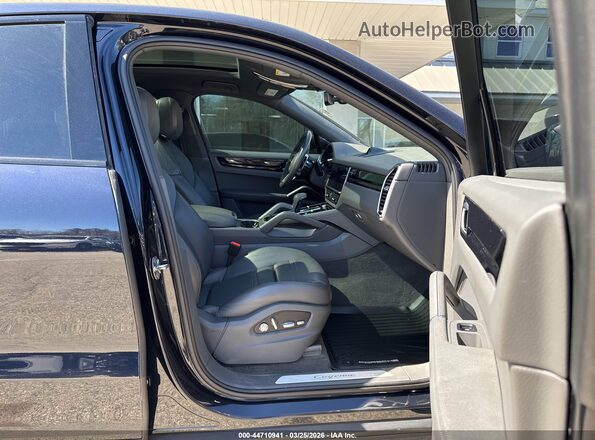 WP1BA2AY2MDA41376 2021 PORSCHE CAYENNE Blue წინა სალონის ხედი