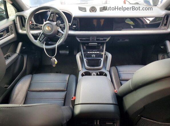 WP1BA2AY5RDA56297 2024 PORSCHE CAYENNE Black 