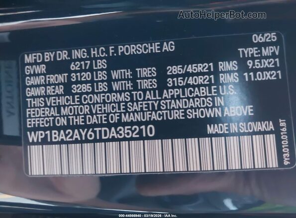 WP1BA2AY6TDA35210 2026 PORSCHE CAYENNE Черный Вид подкапотного пространства