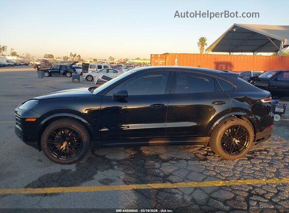 WP1BA2AY6TDA35210 2026 PORSCHE CAYENNE Черный Панорамный вид салона 360°